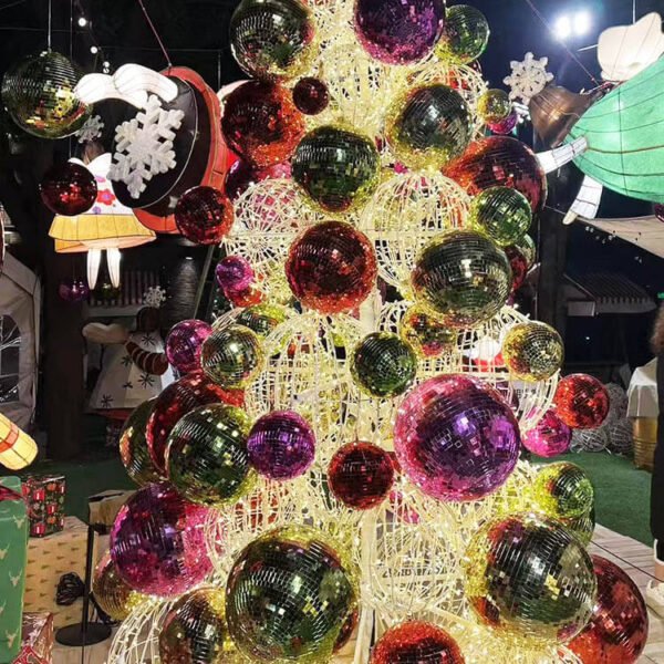 Christmas tree decorations with disco balls