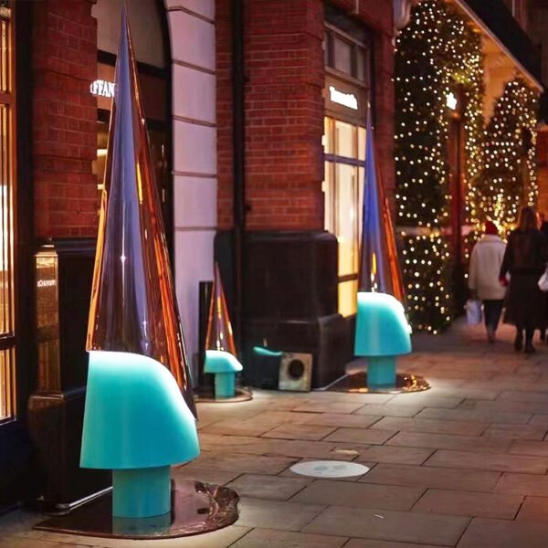 store front windows for visual merchandising